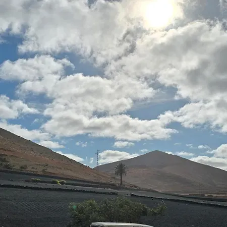 La Casita De La Vega Feriehus *